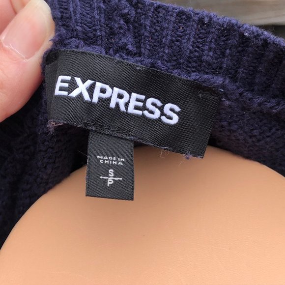 EXPRESS lightweight sweater with side tie detail - Picture 7 of 8